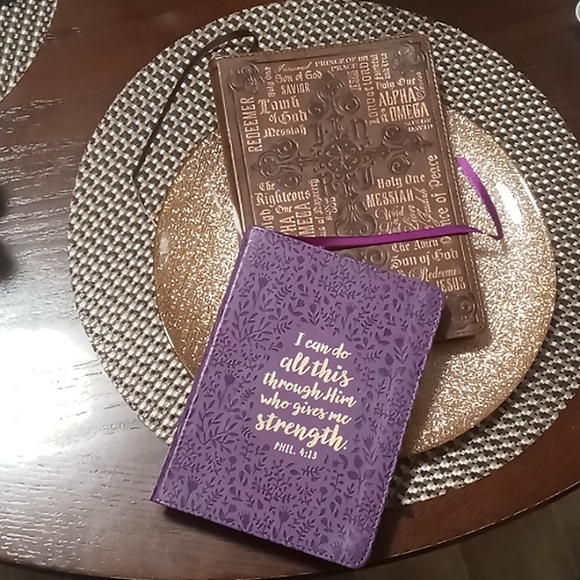 SOLDDD Choice Books Luxe Leather W/ Gilt Edges (Bundle of 2) Journals with sc… - Picture 13 of 13